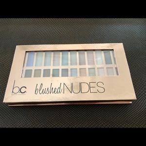New eyeshadow palette. Blush nudes